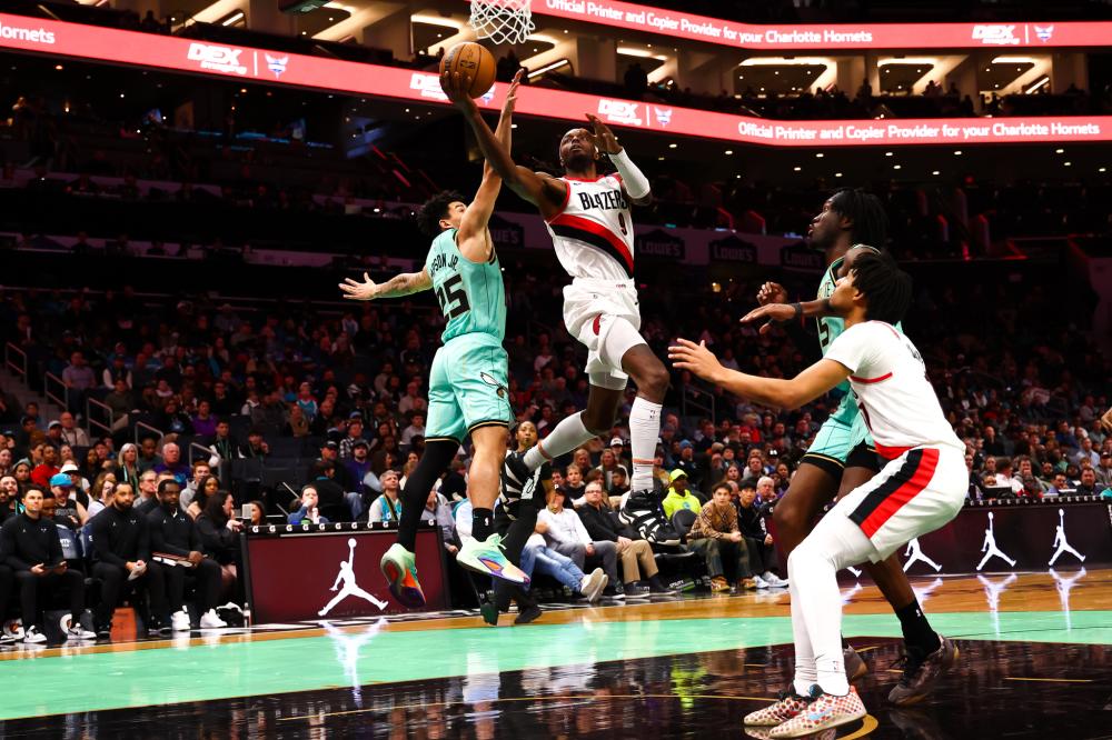 翼并具备持 翼并具备持